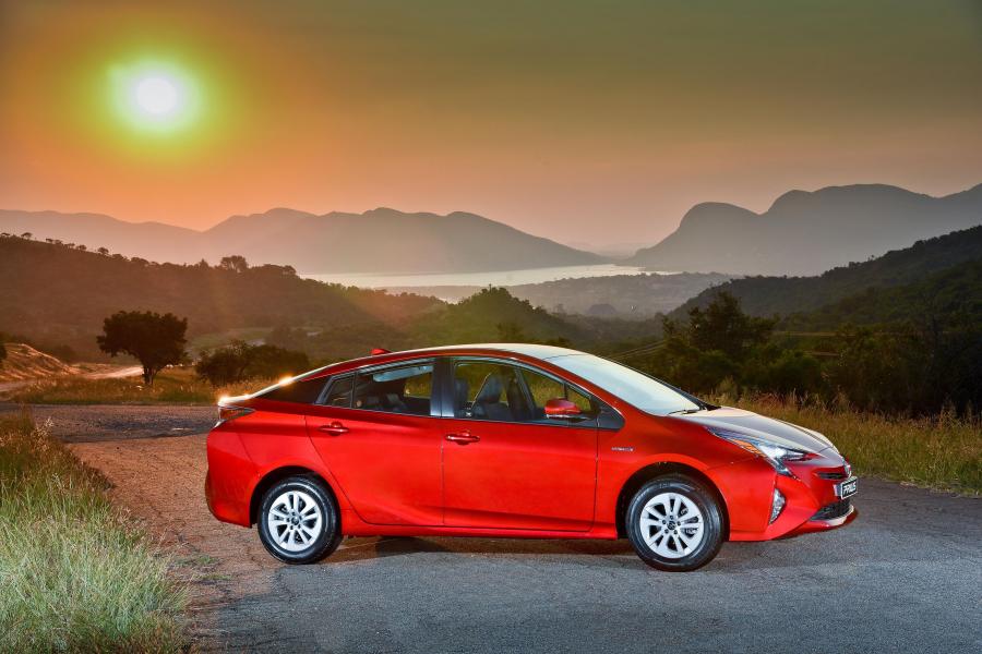  Toyota Prius 2016 года  (ZA) (фото 2 из 30)
